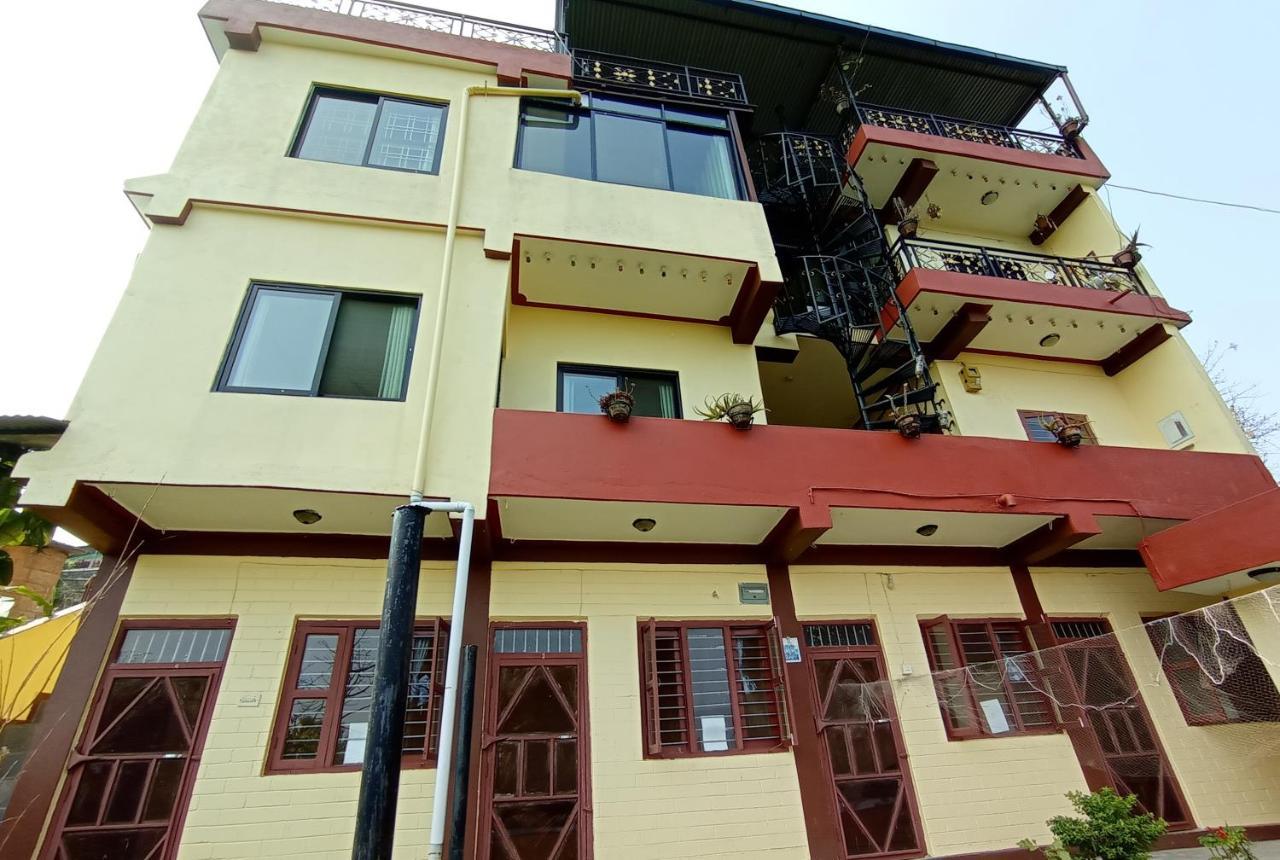 Begnas Coffee House & Hotel Deorāli Exterior foto