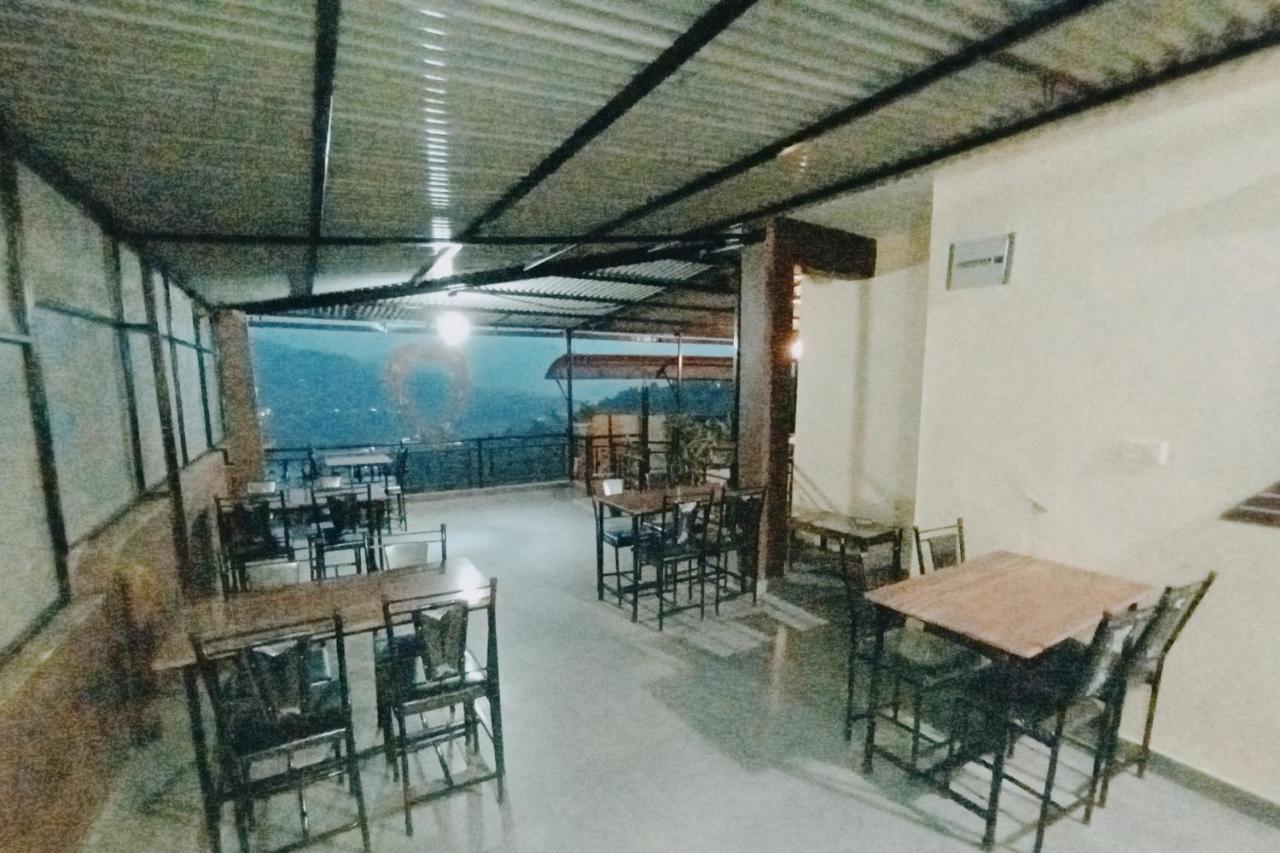Begnas Coffee House & Hotel Deorāli Exterior foto
